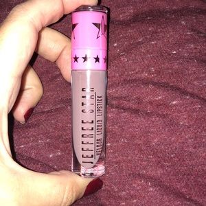 Jeffree Star Cosmetics Velour Lip Scorpio